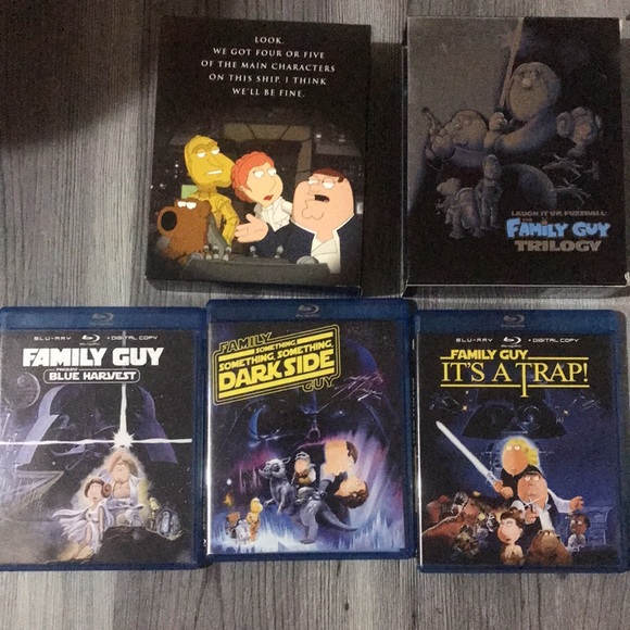 Laugh it up Fuzzball Family Guy Trilogy Blu-ray - Picture 3 of 5